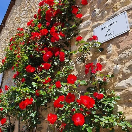 Les Rosiers Apartment Le Chaffaut-Saint-Jurson
